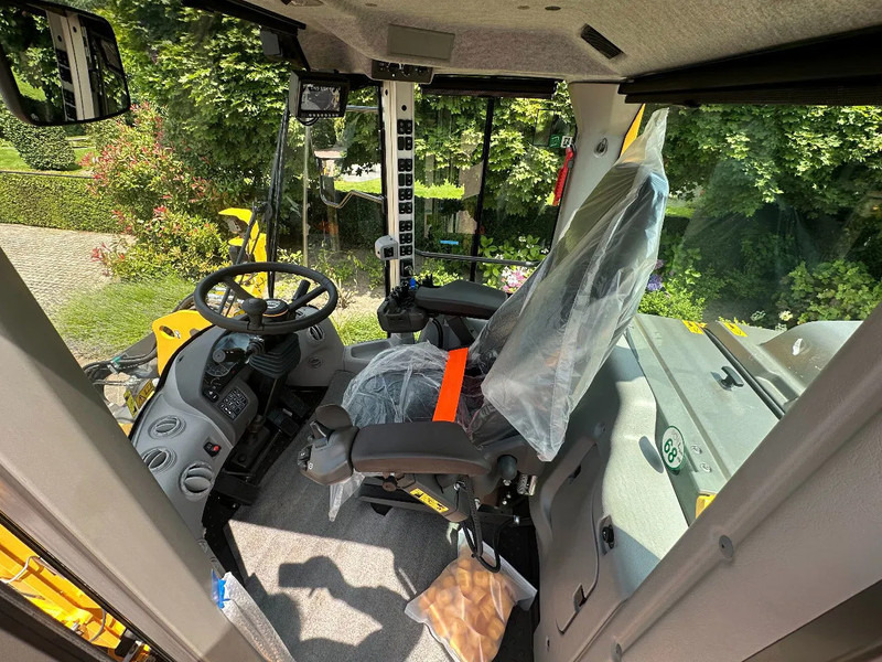 Új Gumikerekes homlokrakodó Volvo L90 H UNUSED: 17 kép.