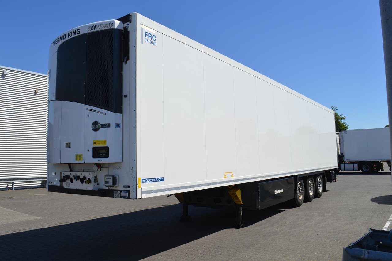 Krone SDR Cool Liner FP 60 ThermoKing SLXi 300 - Félpótkocsi hűtős: 1 kép. Krone SDR Cool Liner FP 60 ThermoKing SLXi 300 - Félpótkocsi hűtős: 1 kép.