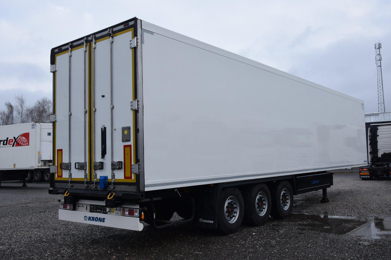 Krone SDR Double Deck Cool Liner FP60 ThermoKing SLXi 300 Lifting Axle - Félpótkocsi hűtős: 4 kép. Krone SDR Double Deck Cool Liner FP60 ThermoKing SLXi 300 Lifting Axle - Félpótkocsi hűtős: 4 kép.