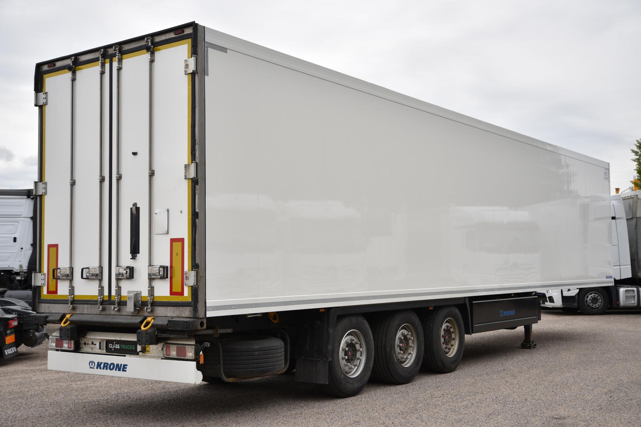 Krone SDR Double Deck Cool Liner FP60 ThermoKing SLXi 300 Lifting Axle - Félpótkocsi hűtős: 4 kép. Krone SDR Double Deck Cool Liner FP60 ThermoKing SLXi 300 Lifting Axle - Félpótkocsi hűtős: 4 kép.