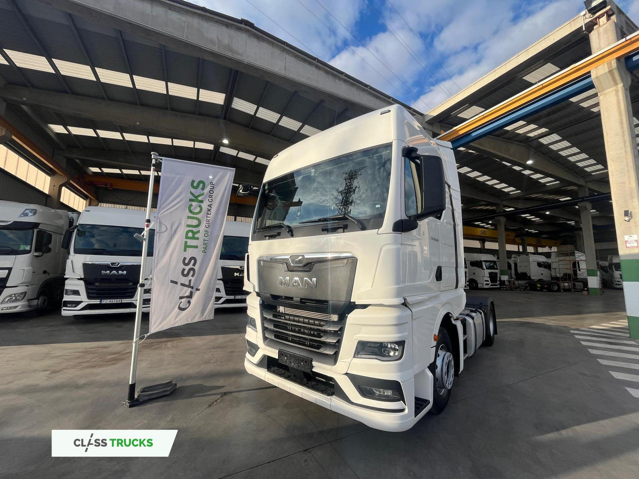 MAN TGX 18.510 GX - Nyergesvontató: 1 kép. MAN TGX 18.510 GX - Nyergesvontató: 1 kép.