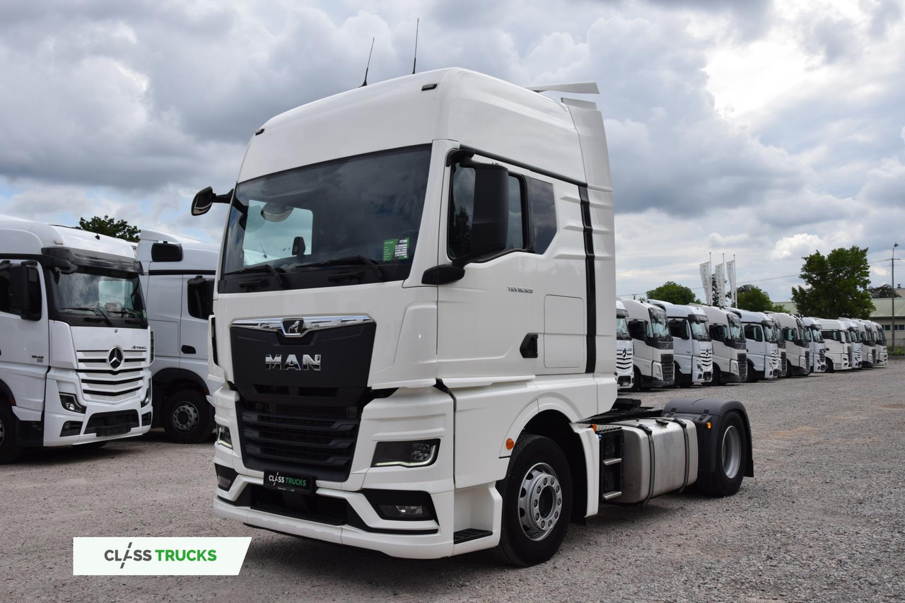 MAN TGX 18.520 GX - Nyergesvontató: 1 kép. MAN TGX 18.520 GX - Nyergesvontató: 1 kép.