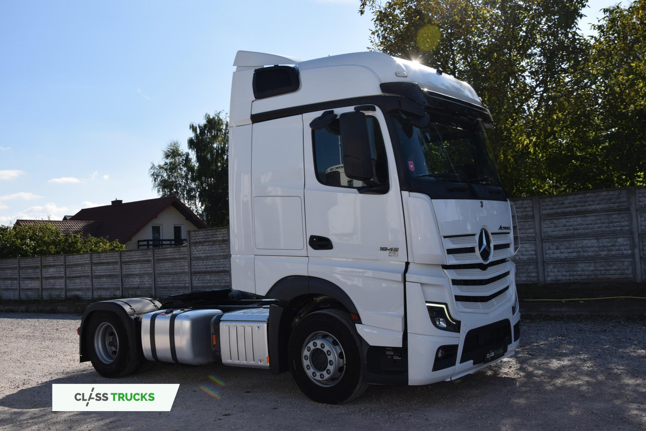 Mercedes-Benz Actros 5 1845 BigSpace LED lights - Nyergesvontató: 3 kép. Mercedes-Benz Actros 5 1845 BigSpace LED lights - Nyergesvontató: 3 kép.
