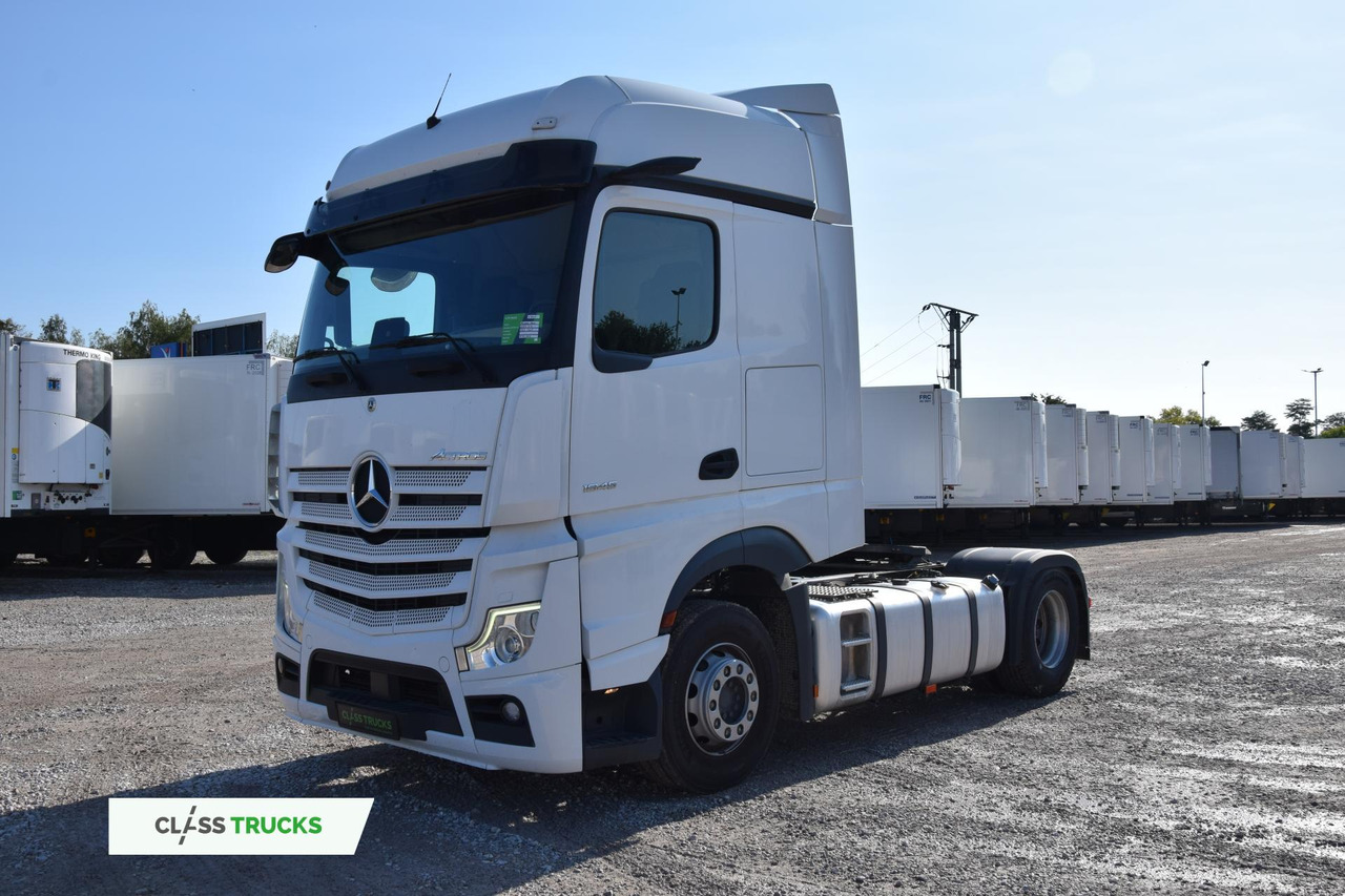 Mercedes-Benz Actros 5 1845 BigSpace - Nyergesvontató: 1 kép. Mercedes-Benz Actros 5 1845 BigSpace - Nyergesvontató: 1 kép.