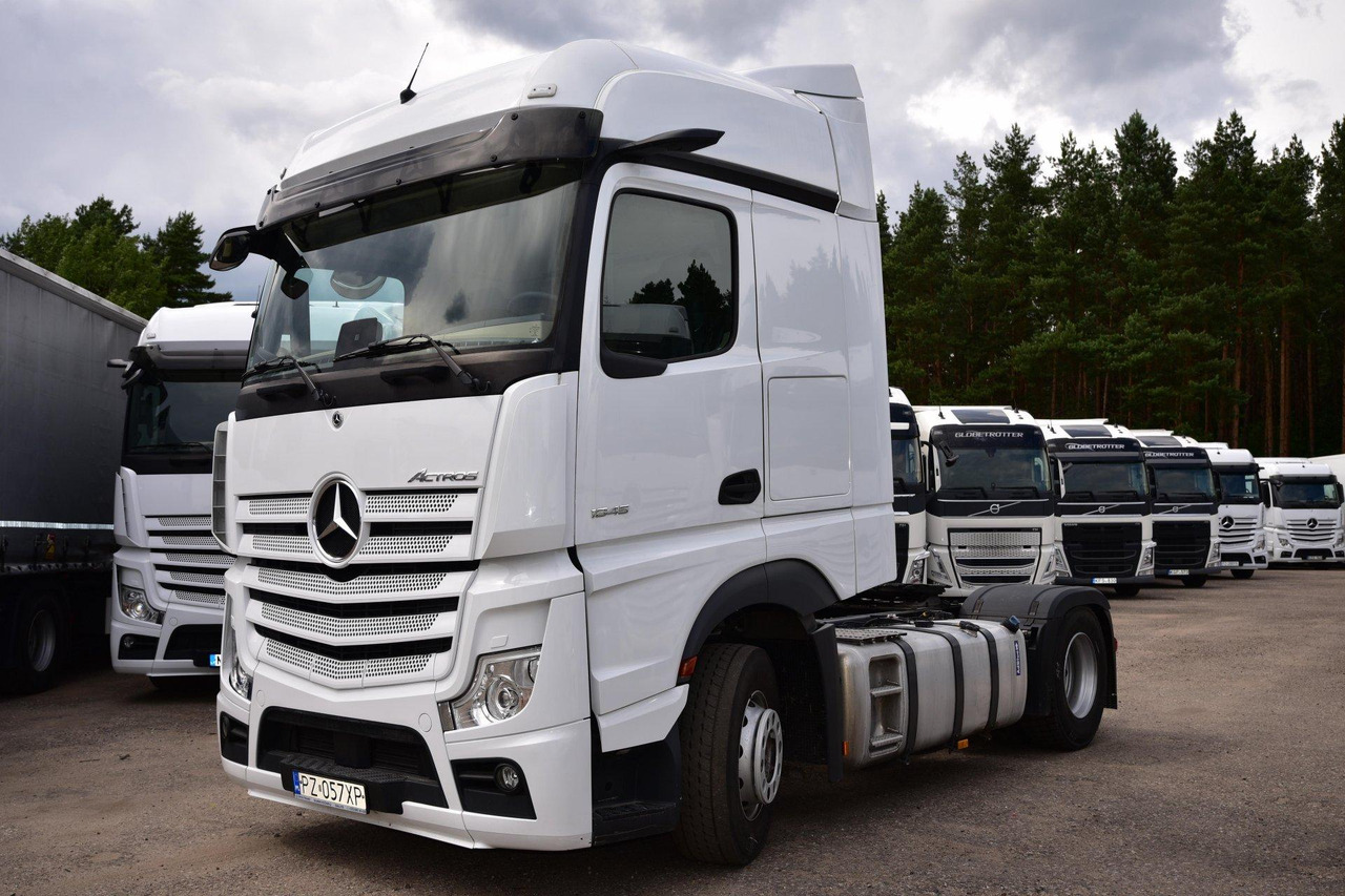 Nyergesvontató Mercedes-Benz Actros 5 1845 BigSpace: 1 kép.