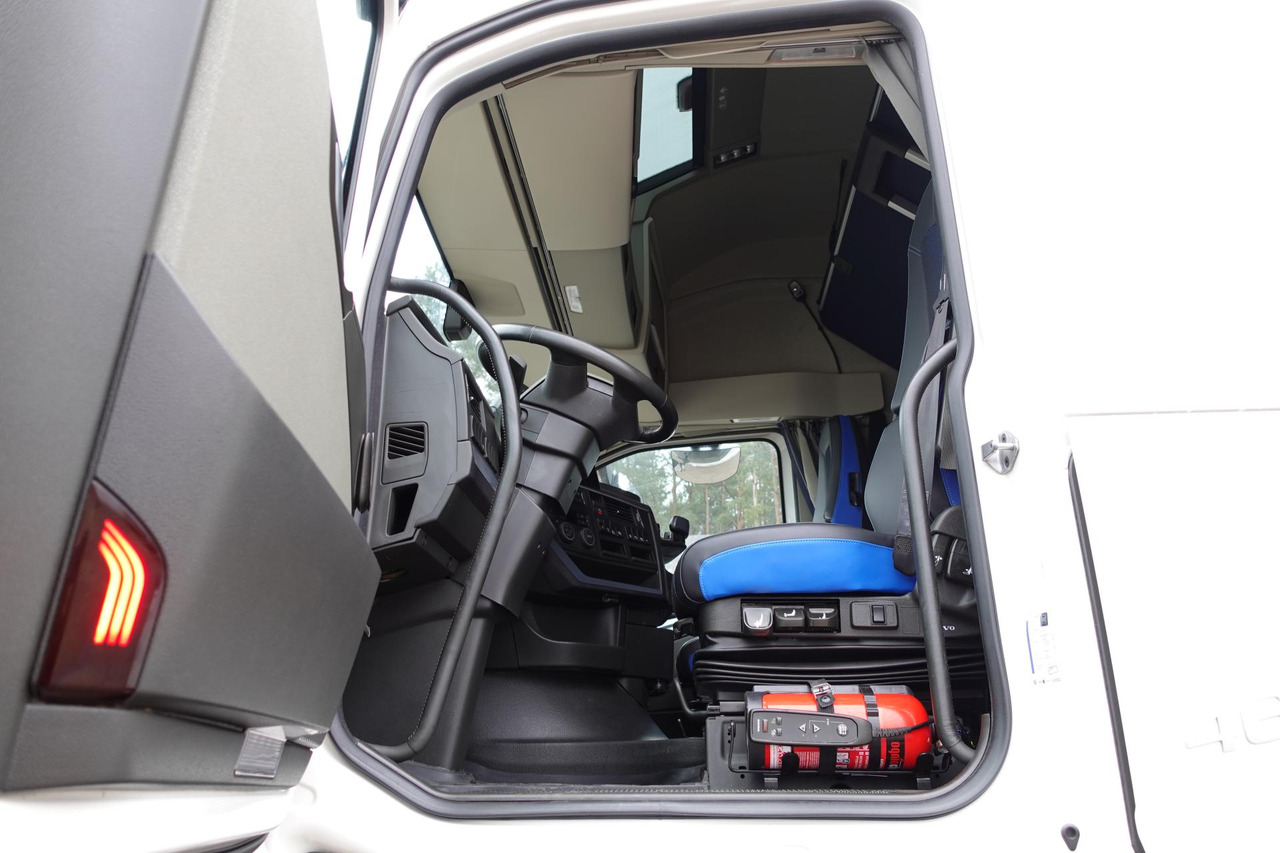 Volvo FH 460 Globetrotter XL i-Save I-ParkCool lízing Volvo FH 460 Globetrotter XL i-Save I-ParkCool: 8 kép.