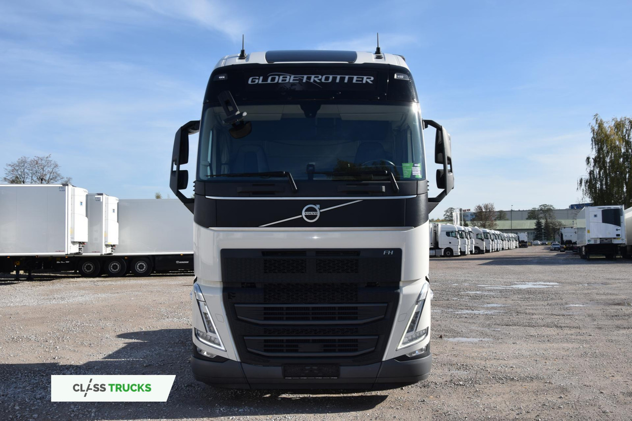 Volvo FH 460 Globetrotter XL i-Save - Nyergesvontató: 2 kép. Volvo FH 460 Globetrotter XL i-Save - Nyergesvontató: 2 kép.