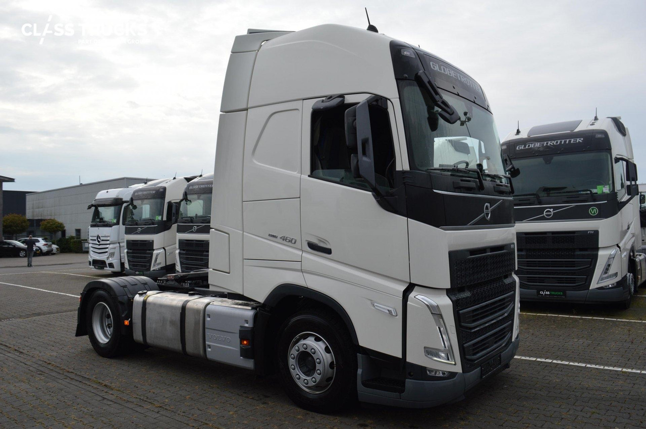 Volvo FH 460 Globetrotter XL i-Save - Nyergesvontató: 3 kép. Volvo FH 460 Globetrotter XL i-Save - Nyergesvontató: 3 kép.