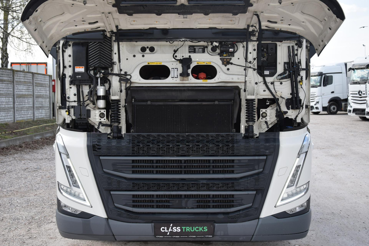 Nyergesvontató Volvo FH 500 Globetrotter XL Varios: 17 kép.