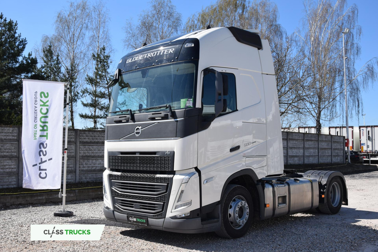Volvo FH 500 Globetrotter XL Varios - Nyergesvontató: 1 kép. Volvo FH 500 Globetrotter XL Varios - Nyergesvontató: 1 kép.