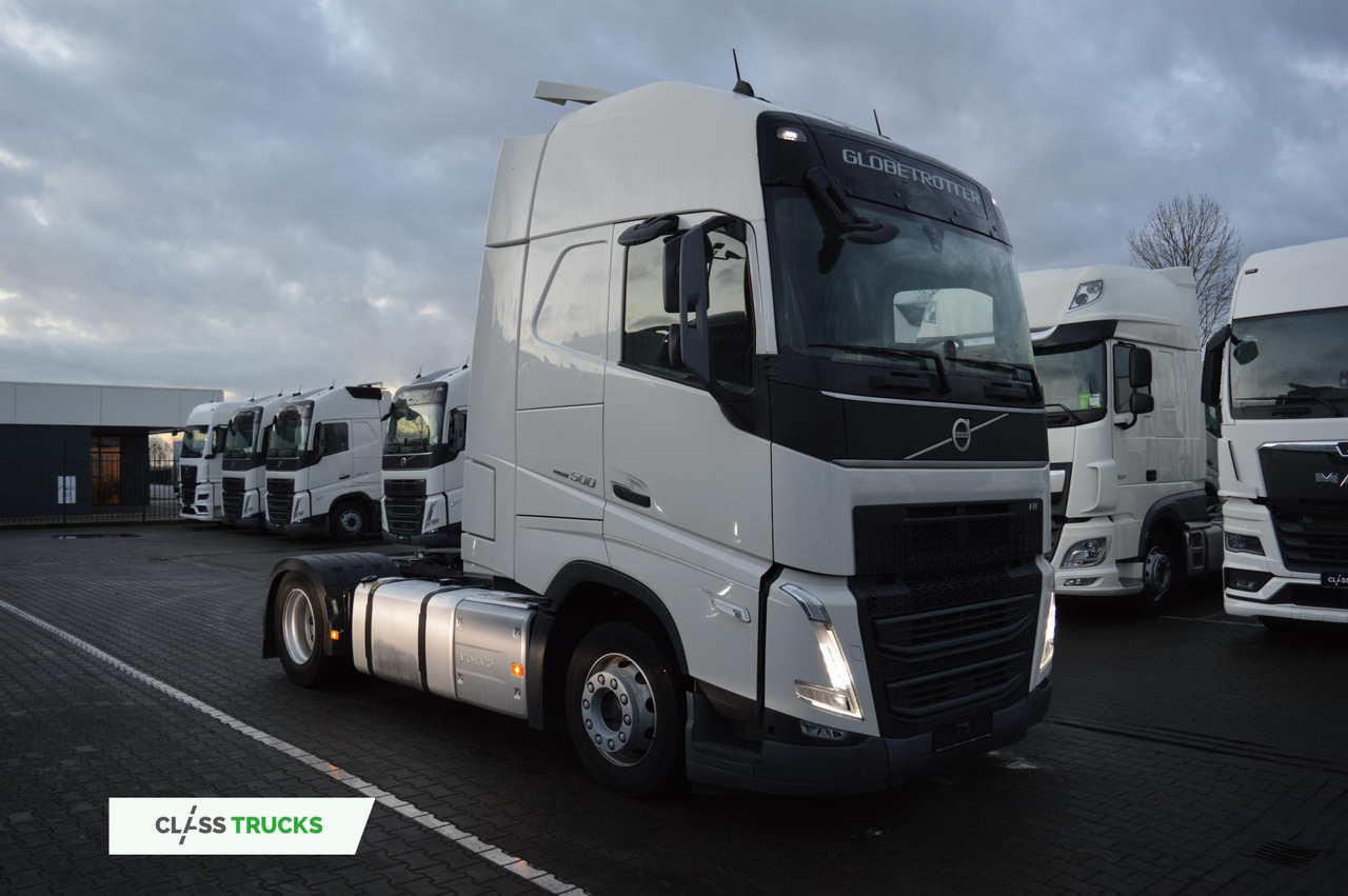 Volvo FH 500 Globetrotter XL Varios - Nyergesvontató: 3 kép. Volvo FH 500 Globetrotter XL Varios - Nyergesvontató: 3 kép.