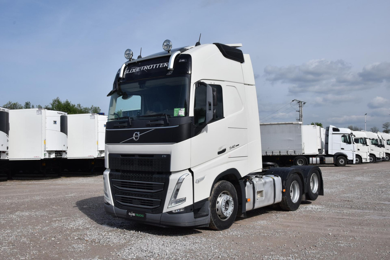 Volvo FH 540 Globetrotter XL Retarder - Nyergesvontató: 2 kép. Volvo FH 540 Globetrotter XL Retarder - Nyergesvontató: 2 kép.