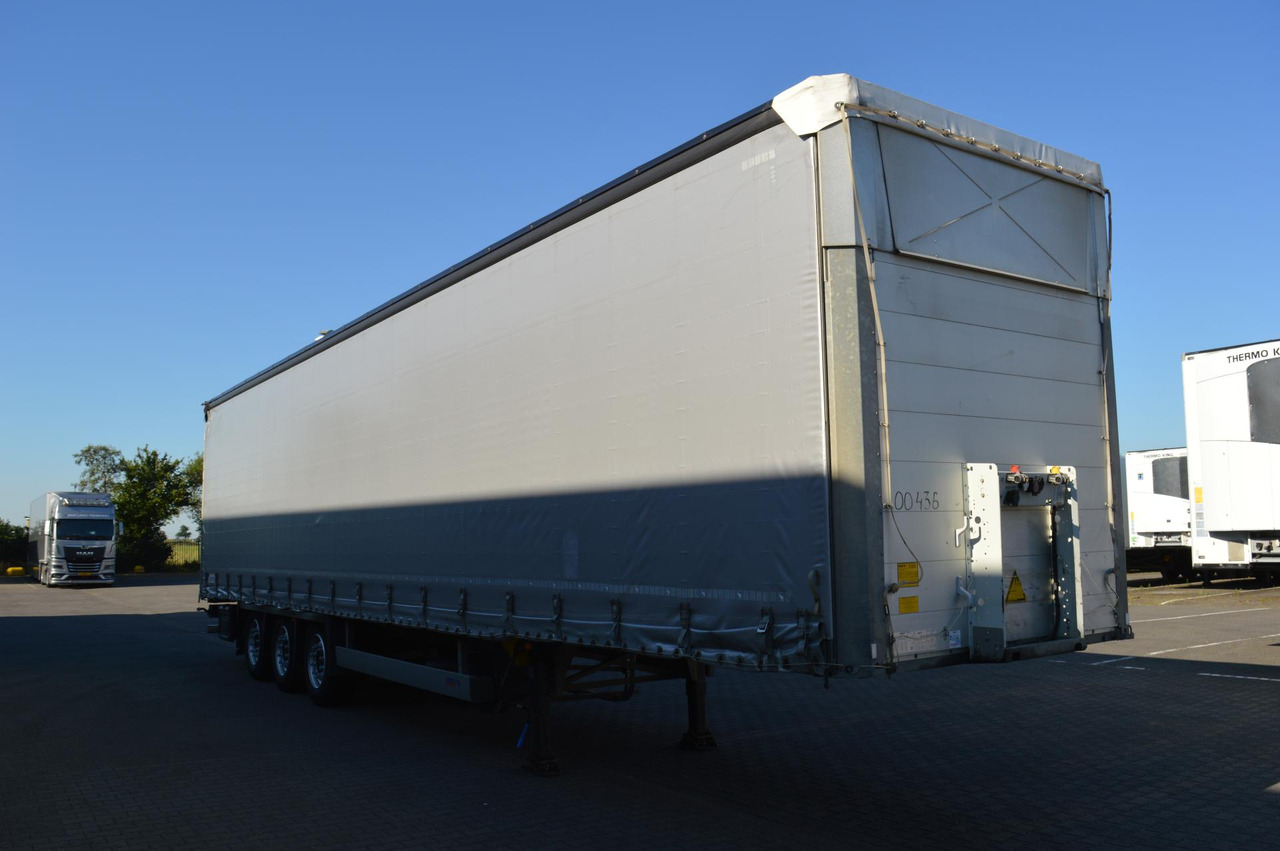 Schmitz Cargobull SCS24/L Varios - Ponyvás félpótkocsi: 3 kép. Schmitz Cargobull SCS24/L Varios - Ponyvás félpótkocsi: 3 kép.