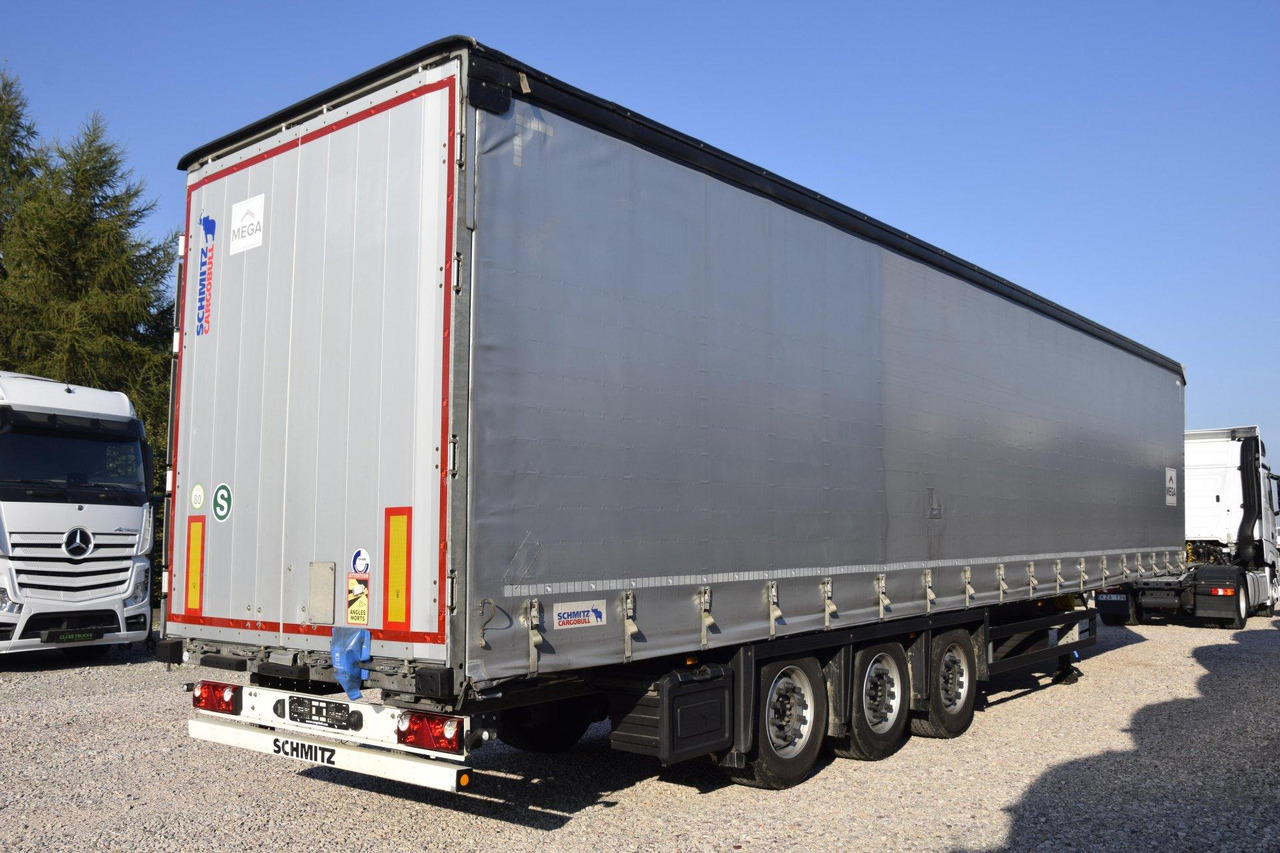 Schmitz Cargobull SCS24/L Varios - Ponyvás félpótkocsi: 4 kép. Schmitz Cargobull SCS24/L Varios - Ponyvás félpótkocsi: 4 kép.