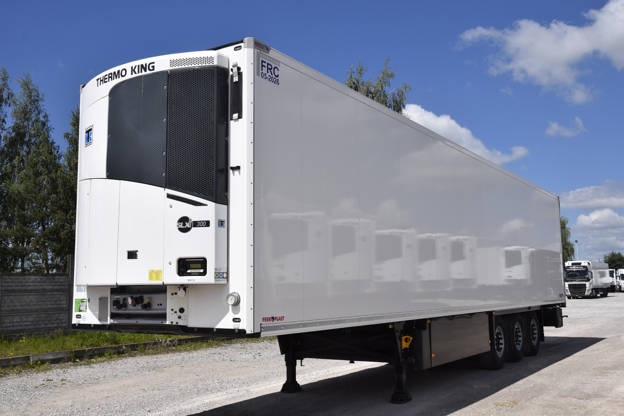 Schmitz Cargobull SKO FP 60 ThermoKing SLXi 300 - Félpótkocsi hűtős: 1 kép. Schmitz Cargobull SKO FP 60 ThermoKing SLXi 300 - Félpótkocsi hűtős: 1 kép.