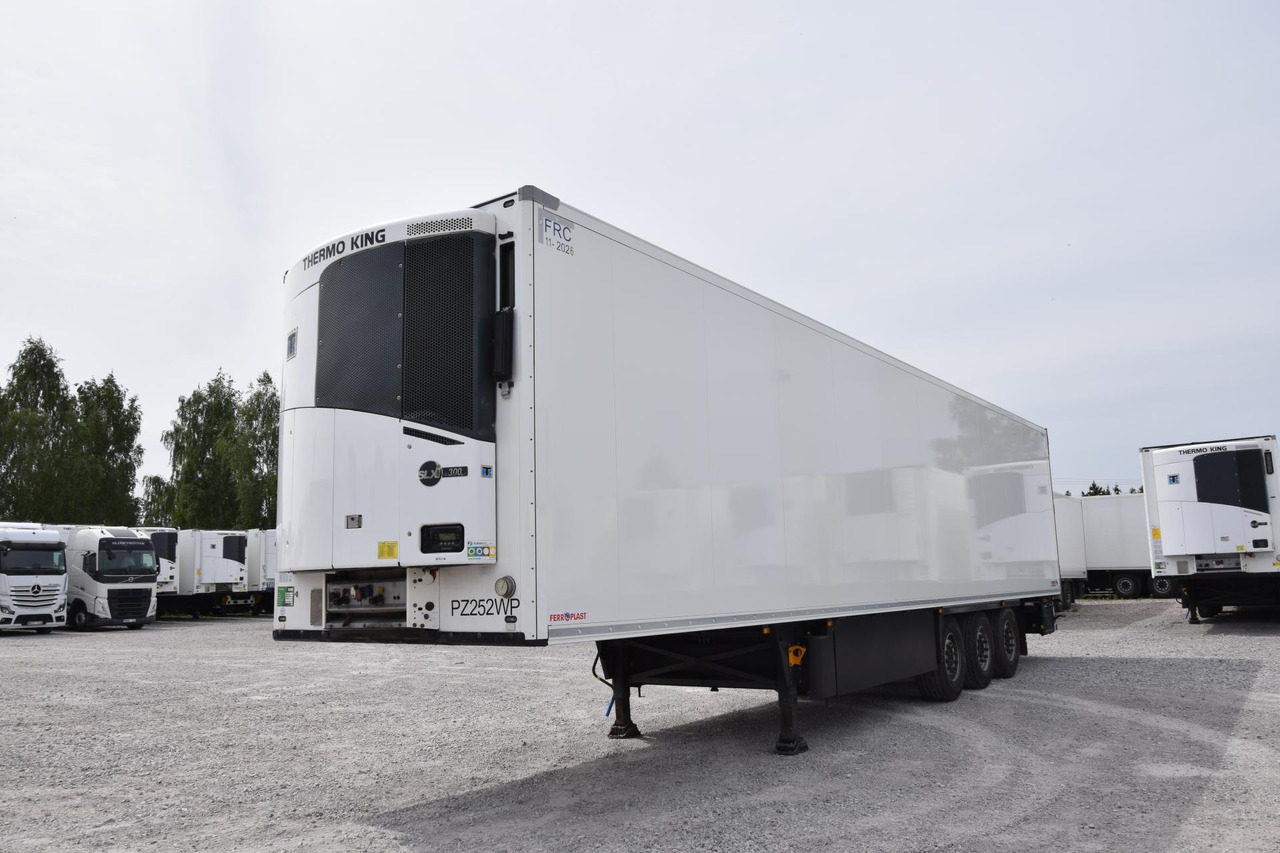 Schmitz Cargobull SKO FP 60 ThermoKing SLXi 300 - Félpótkocsi hűtős: 1 kép. Schmitz Cargobull SKO FP 60 ThermoKing SLXi 300 - Félpótkocsi hűtős: 1 kép.