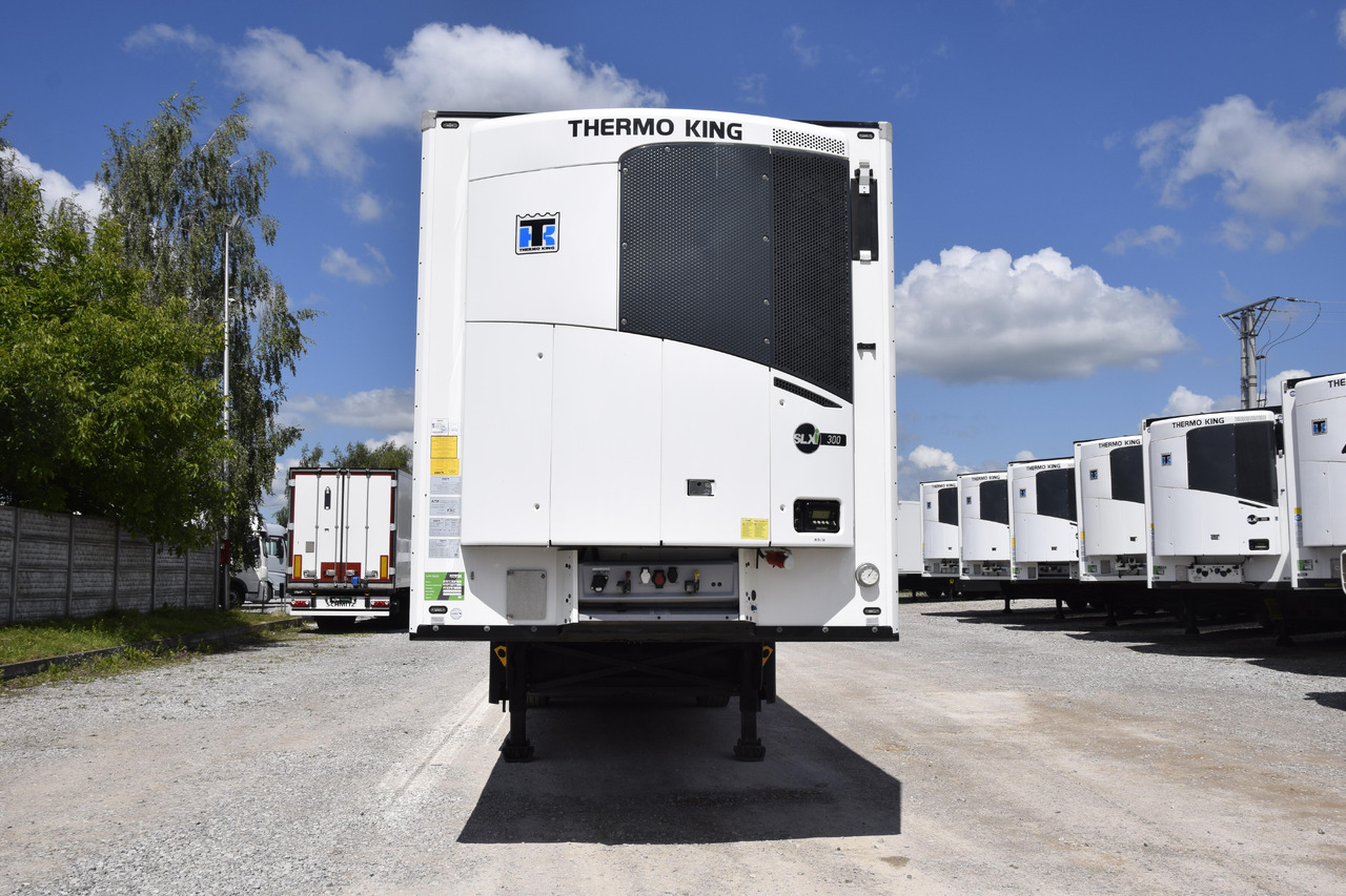 Schmitz Cargobull SKO FP 60 ThermoKing SLXi 300 - Félpótkocsi hűtős: 2 kép. Schmitz Cargobull SKO FP 60 ThermoKing SLXi 300 - Félpótkocsi hűtős: 2 kép.
