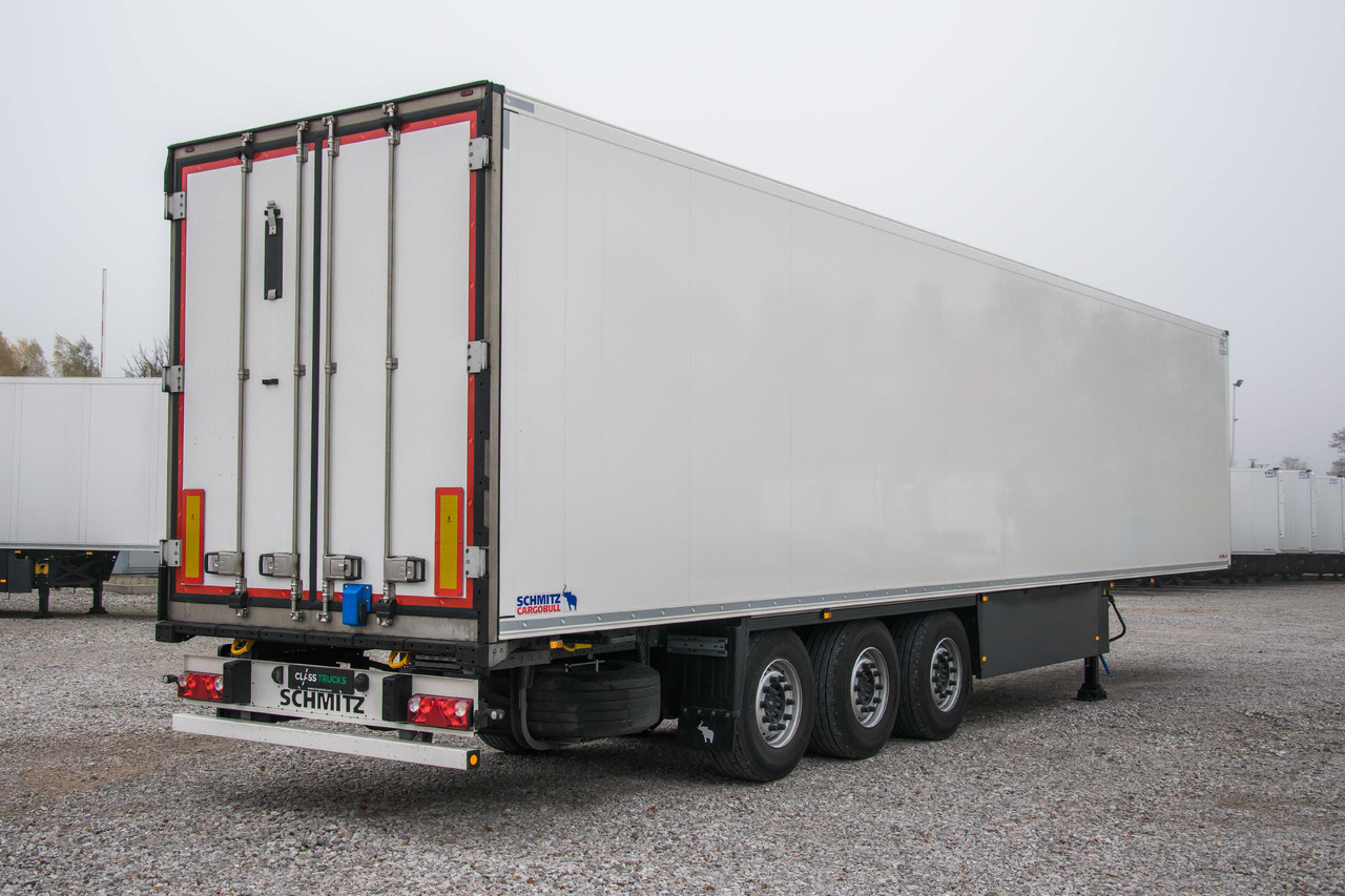 Schmitz Cargobull SKO FP 60 ThermoKing SLXi 300 - Félpótkocsi hűtős: 2 kép. Schmitz Cargobull SKO FP 60 ThermoKing SLXi 300 - Félpótkocsi hűtős: 2 kép.