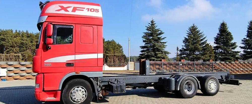DAF XF510 /SKRĘTNA PODNOSZONA OŚ/6X2 - Alvaz teherautó: 3 kép. DAF XF510 /SKRĘTNA PODNOSZONA OŚ/6X2 - Alvaz teherautó: 3 kép.