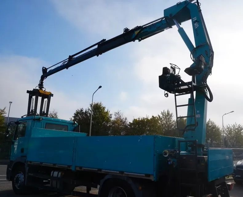 Platós teherautó, Darus autó MAN TGS 18.290 | Żuraw Hyva HB 150 | Euro 6 | Automat | 1. właściciel | 4X2 | Przebieg 160 124 !: 18 kép.