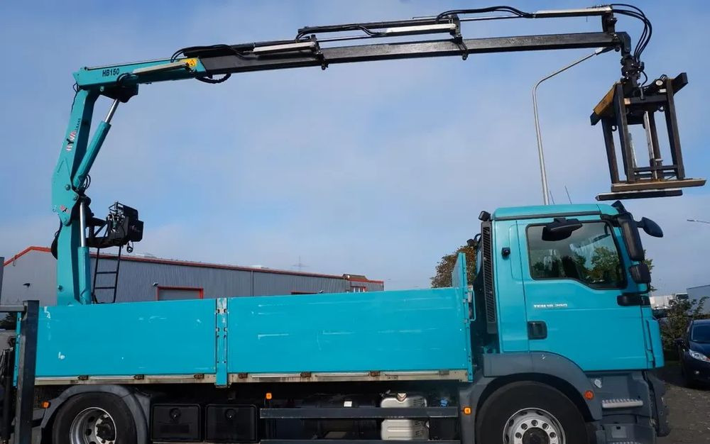 Platós teherautó, Darus autó MAN TGS 18.290 | Żuraw Hyva HB 150 | Euro 6 | Automat | 1. właściciel | 4X2 | Przebieg 160 124 !: 19 kép.