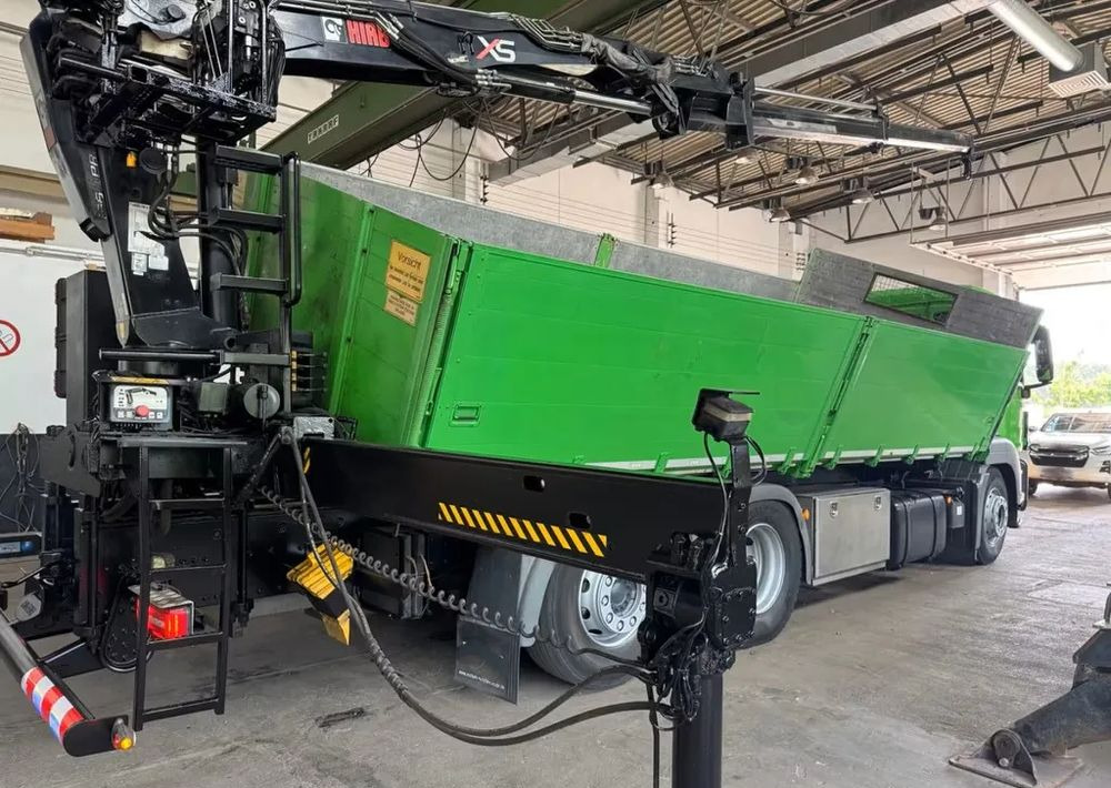 MAN TGS 26.360 | Wywrotka z HDS Hiab 166 K Pro | Euro 5 | 6x2 | - Billenőplatós teherautó: 4 kép. MAN TGS 26.360 | Wywrotka z HDS Hiab 166 K Pro | Euro 5 | 6x2 | - Billenőplatós teherautó: 4 kép.
