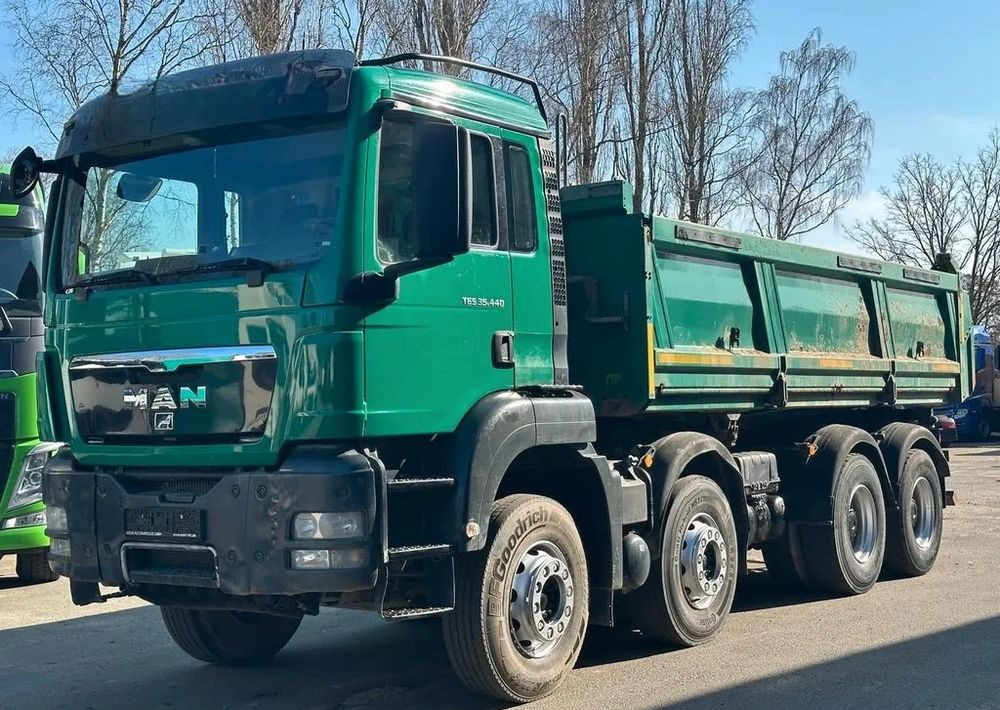 MAN TGS 35.440 8x4 | Wywrotka trójstronna | Meiller | Bordmatik | Retarder | Euro 5 | - Billenőplatós teherautó: 2 kép. MAN TGS 35.440 8x4 | Wywrotka trójstronna | Meiller | Bordmatik | Retarder | Euro 5 | - Billenőplatós teherautó: 2 kép.