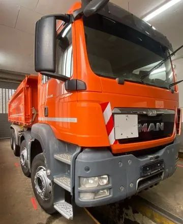 MAN TGS 35.480 | Trójstronna wywrotka | 8X4 | Bordmatik | Meiller | - Billenőplatós teherautó: 2 kép. MAN TGS 35.480 | Trójstronna wywrotka | 8X4 | Bordmatik | Meiller | - Billenőplatós teherautó: 2 kép.