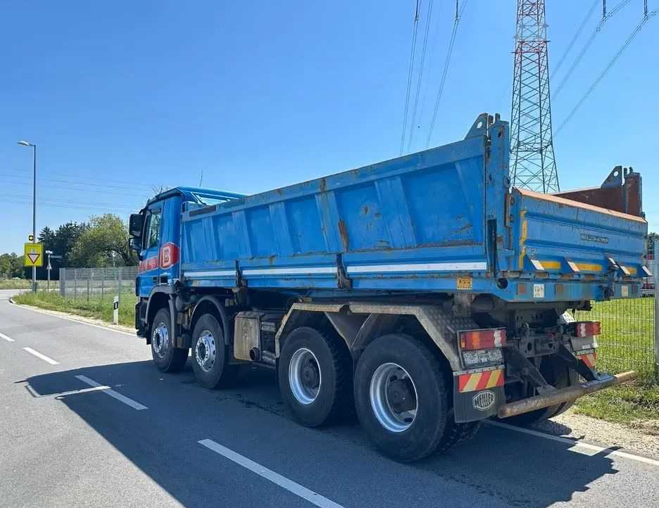 Mercedes-Benz ACTROS MP3 4148 MEILLER – wywrotka 2-stronna Bordmatic/ Retarder / Euro 5 - Billenőplatós teherautó: 5 kép. Mercedes-Benz ACTROS MP3 4148 MEILLER – wywrotka 2-stronna Bordmatic/ Retarder / Euro 5 - Billenőplatós teherautó: 5 kép.