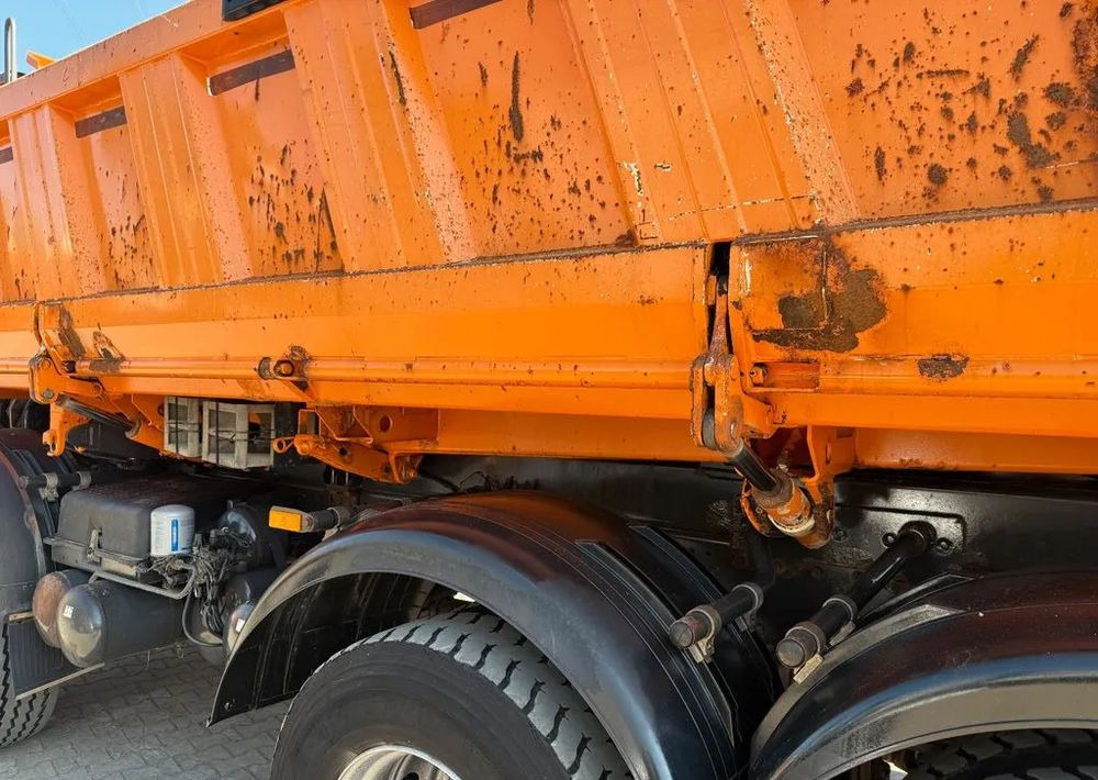 Mercedes-Benz Mercedes-Benz Actros 4144 8x6 Wywrotka Bordmatic | Klimatyzacja | Euro 5 - Billenőplatós teherautó: 4 kép. Mercedes-Benz Mercedes-Benz Actros 4144 8x6 Wywrotka Bordmatic | Klimatyzacja | Euro 5 - Billenőplatós teherautó: 4 kép.