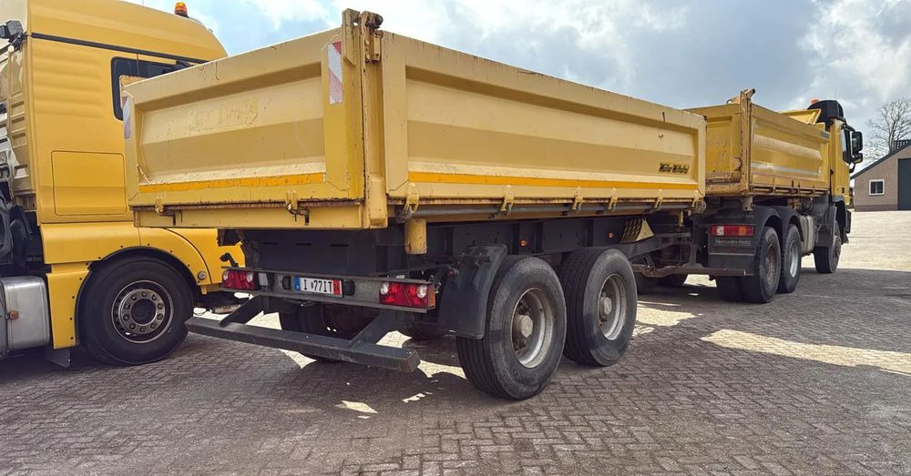 Miller Przyczepa Tandem R180 / Kiper Wywrotka x3 /Bordmatic-Manual/VIN:WMM000000C0056248/ 2013 - Pótkocsi billenőplatós: 4 kép. Miller Przyczepa Tandem R180 / Kiper Wywrotka x3 /Bordmatic-Manual/VIN:WMM000000C0056248/ 2013 - Pótkocsi billenőplatós: 4 kép.