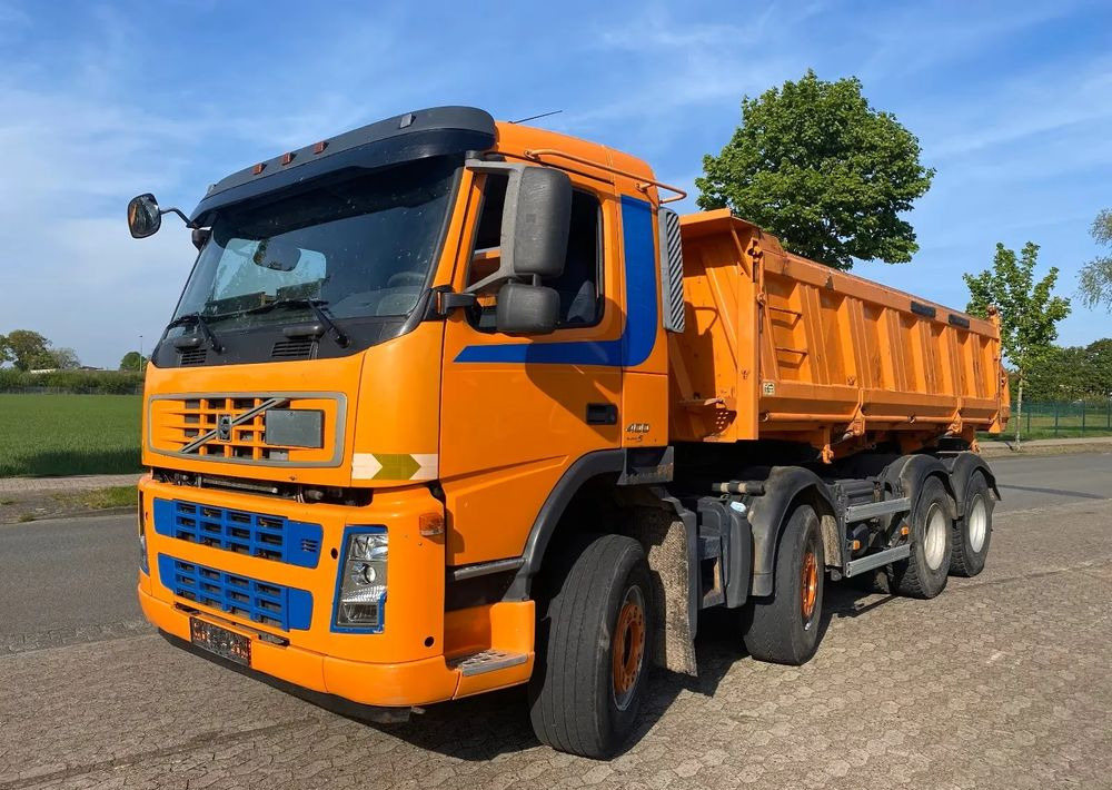 Volvo FM 400 | 8x4 | Meiller Kipper | Bordmatik | Euro 5 | Manualna - Billenőplatós teherautó: 1 kép. Volvo FM 400 | 8x4 | Meiller Kipper | Bordmatik | Euro 5 | Manualna - Billenőplatós teherautó: 1 kép.