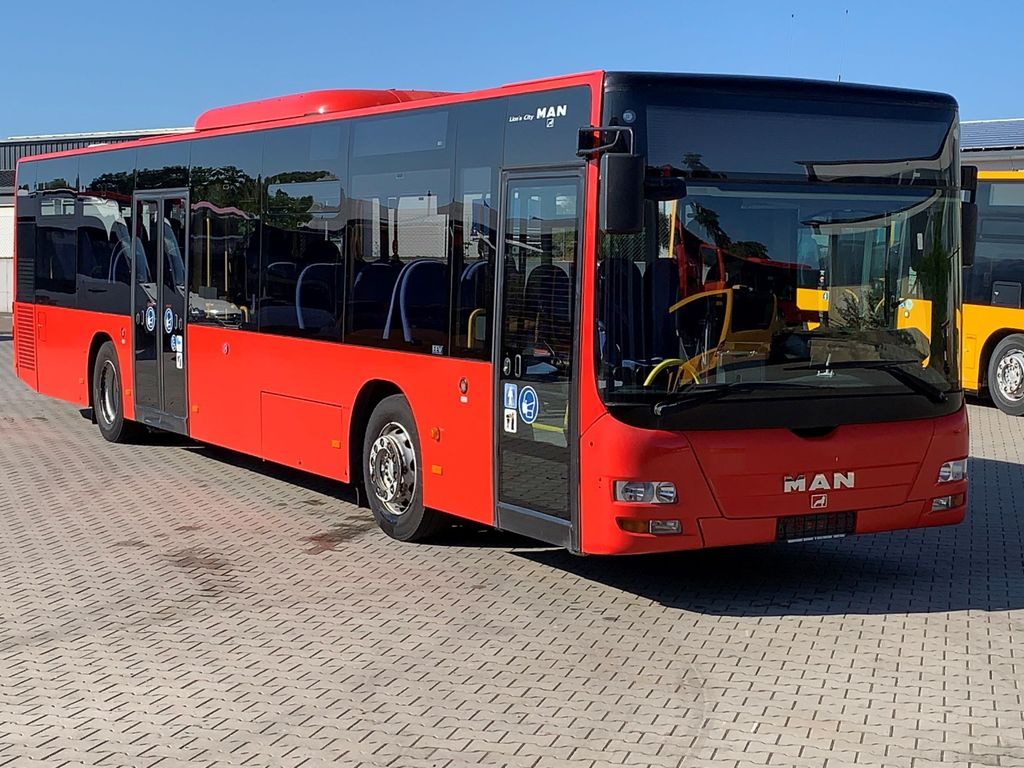 MAN A 20 / Lions City Ü Euro 5 / EEV / KLIMA - Városi busz: 1 kép. MAN A 20 / Lions City Ü Euro 5 / EEV / KLIMA - Városi busz: 1 kép.