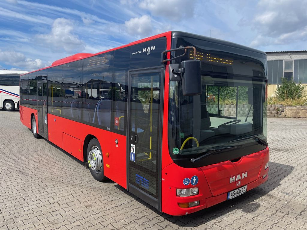 MAN A 20 / Lions City Ü Euro 5 / EEV - Városi busz: 1 kép. MAN A 20 / Lions City Ü Euro 5 / EEV - Városi busz: 1 kép.