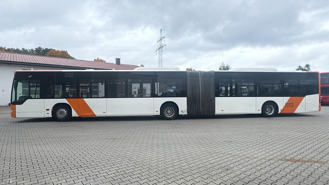 Mercedes-Benz O 530 Citaro G  mit Vollklima - Csuklós busz: 4 kép. Mercedes-Benz O 530 Citaro G  mit Vollklima - Csuklós busz: 4 kép.