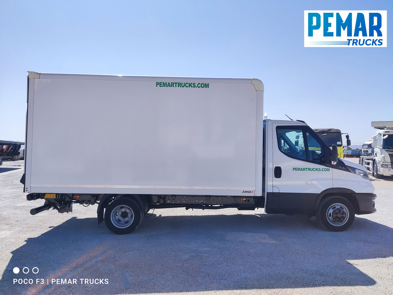 IVECO DAILY 35C16 CAJA CERRADA DOBLE RUEDA - Dobozos kisteherautó: 4 kép. IVECO DAILY 35C16 CAJA CERRADA DOBLE RUEDA - Dobozos kisteherautó: 4 kép.
