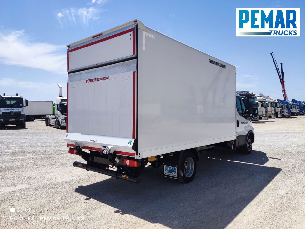 IVECO DAILY 35C16 CAJA CERRADA DOBLE RUEDA - Dobozos kisteherautó: 5 kép. IVECO DAILY 35C16 CAJA CERRADA DOBLE RUEDA - Dobozos kisteherautó: 5 kép.