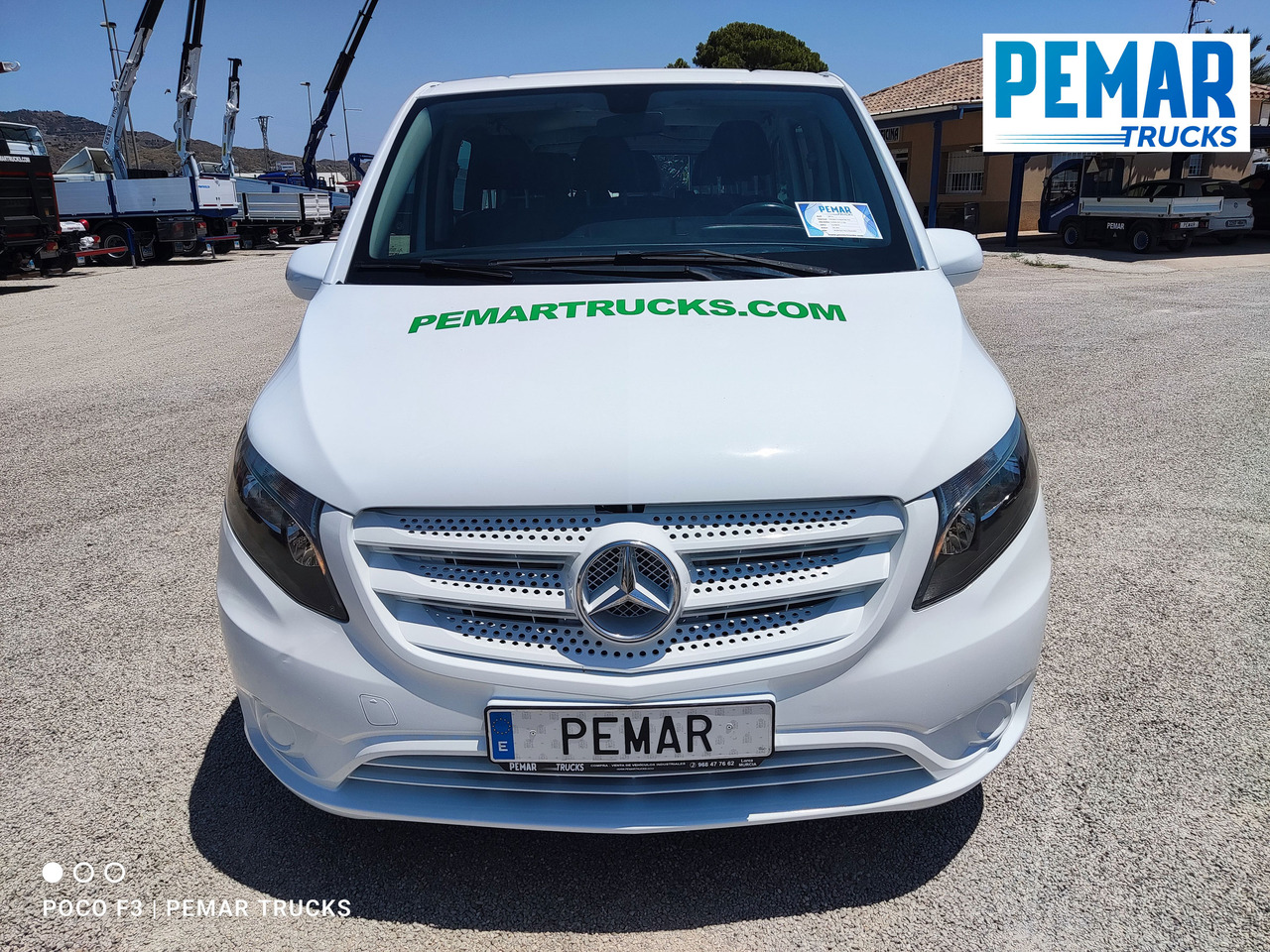 MERCEDES-BENZ VITO 111 CDI EURO 6 - Kisteherautó: 2 kép. MERCEDES-BENZ VITO 111 CDI EURO 6 - Kisteherautó: 2 kép.