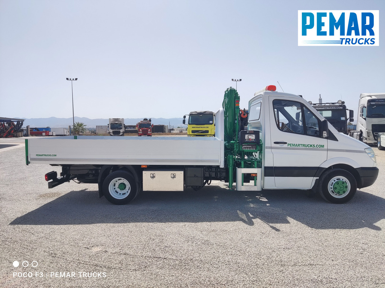 MERCEDES-BENZ SPRINTER 515 CDI GRUA CAJA FIJA 150 CV - Platós teherautó, Darus autó: 4 kép. MERCEDES-BENZ SPRINTER 515 CDI GRUA CAJA FIJA 150 CV - Platós teherautó, Darus autó: 4 kép.