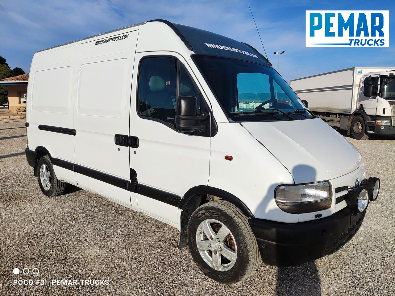 NISSAN INTERSTAR CAMPERIZADA L2 H2 - Furgon, Duplakabinos kisteherautó: 3 kép. NISSAN INTERSTAR CAMPERIZADA L2 H2 - Furgon, Duplakabinos kisteherautó: 3 kép.