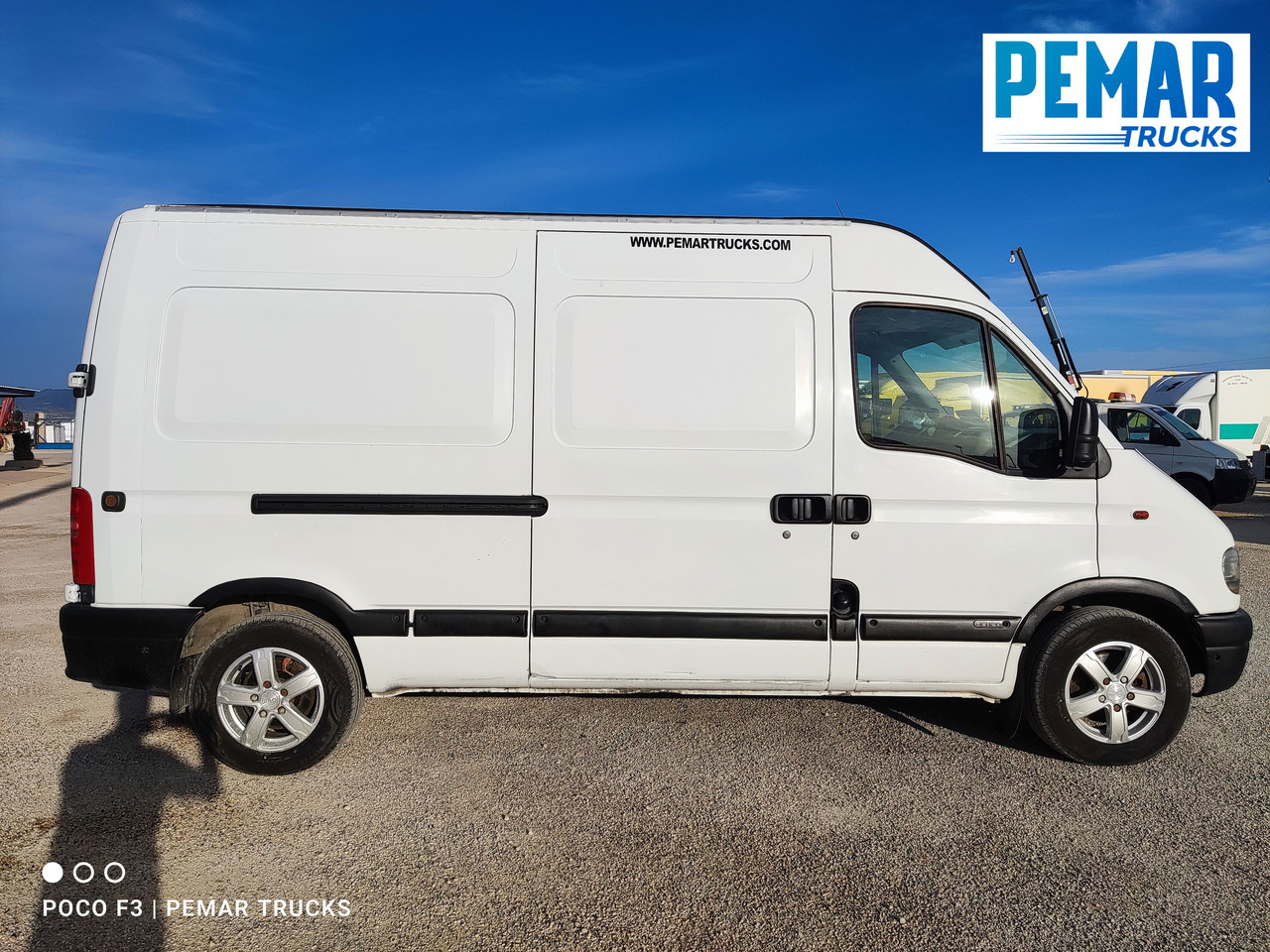 NISSAN INTERSTAR CAMPERIZADA L2 H2 - Furgon, Duplakabinos kisteherautó: 4 kép. NISSAN INTERSTAR CAMPERIZADA L2 H2 - Furgon, Duplakabinos kisteherautó: 4 kép.