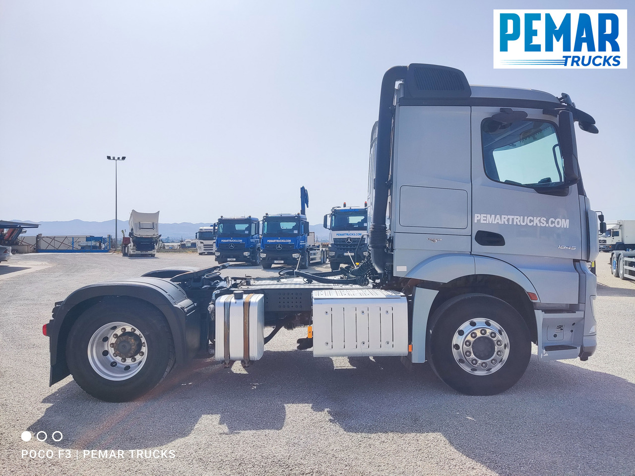 MERCEDES-BENZ ACTROS 1845 TRACTORA EQUIPO HIDRAULICO - Nyergesvontató: 4 kép. MERCEDES-BENZ ACTROS 1845 TRACTORA EQUIPO HIDRAULICO - Nyergesvontató: 4 kép.