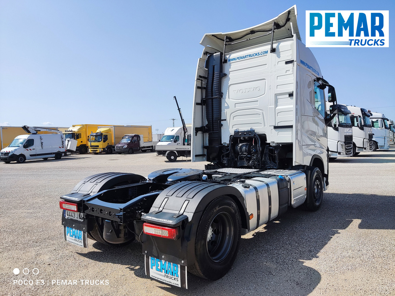 VOLVO FH 500 GLOBETROTTER EURO 6 - Nyergesvontató: 5 kép. VOLVO FH 500 GLOBETROTTER EURO 6 - Nyergesvontató: 5 kép.