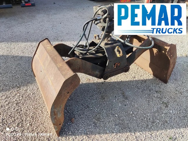 PULPO - BIVALVA - PINZA / GRAPA - Bálafogó: 2 kép. PULPO - BIVALVA - PINZA / GRAPA - Bálafogó: 2 kép.