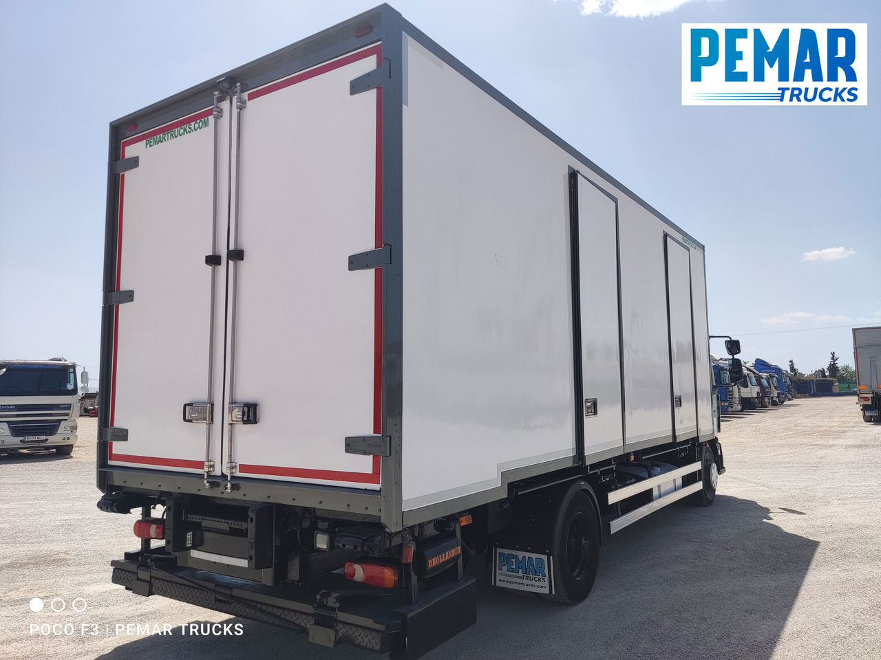 RENAULT MIDLUM 270 FRIGORIFICO 16T EURO 5 - Hűtős teherautó: 5 kép. RENAULT MIDLUM 270 FRIGORIFICO 16T EURO 5 - Hűtős teherautó: 5 kép.