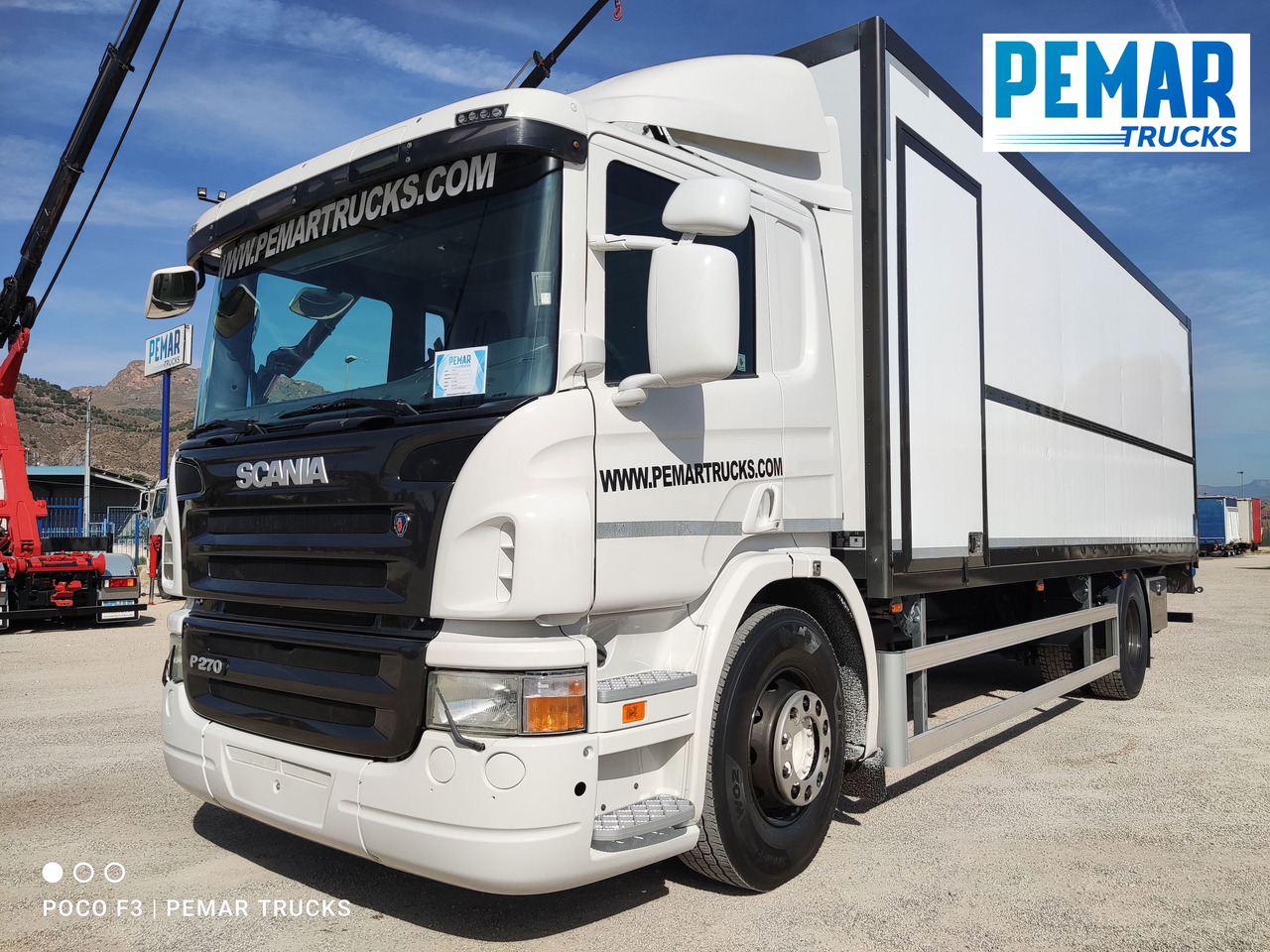 SCANIA P 270 FURGON CERRADO 18T - Dobozos felépítményű teherautó: 1 kép. SCANIA P 270 FURGON CERRADO 18T - Dobozos felépítményű teherautó: 1 kép.