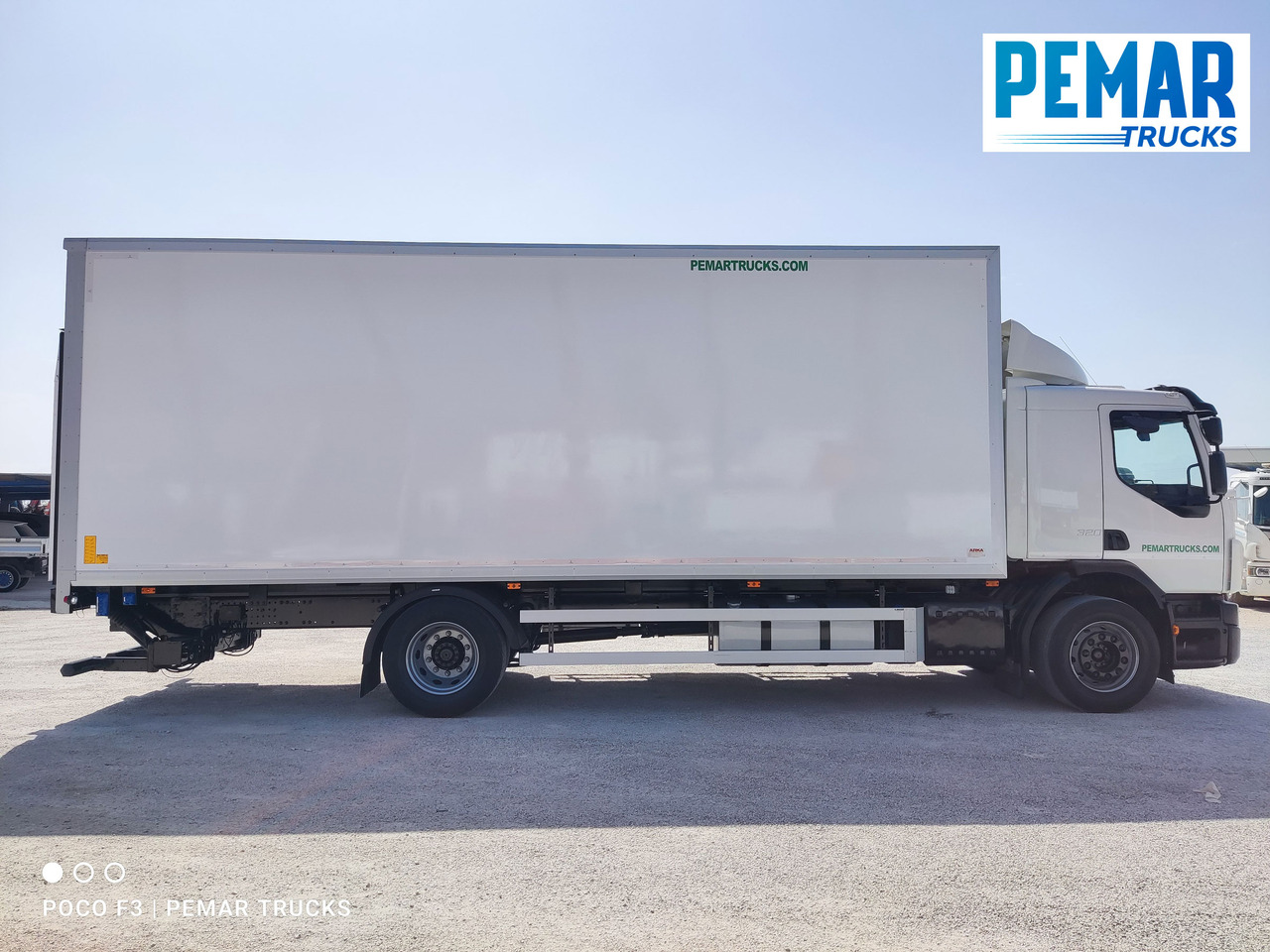 VOLVO FE 320 CAJA CERRADA 18T EURO 6 - Dobozos felépítményű teherautó: 4 kép. VOLVO FE 320 CAJA CERRADA 18T EURO 6 - Dobozos felépítményű teherautó: 4 kép.