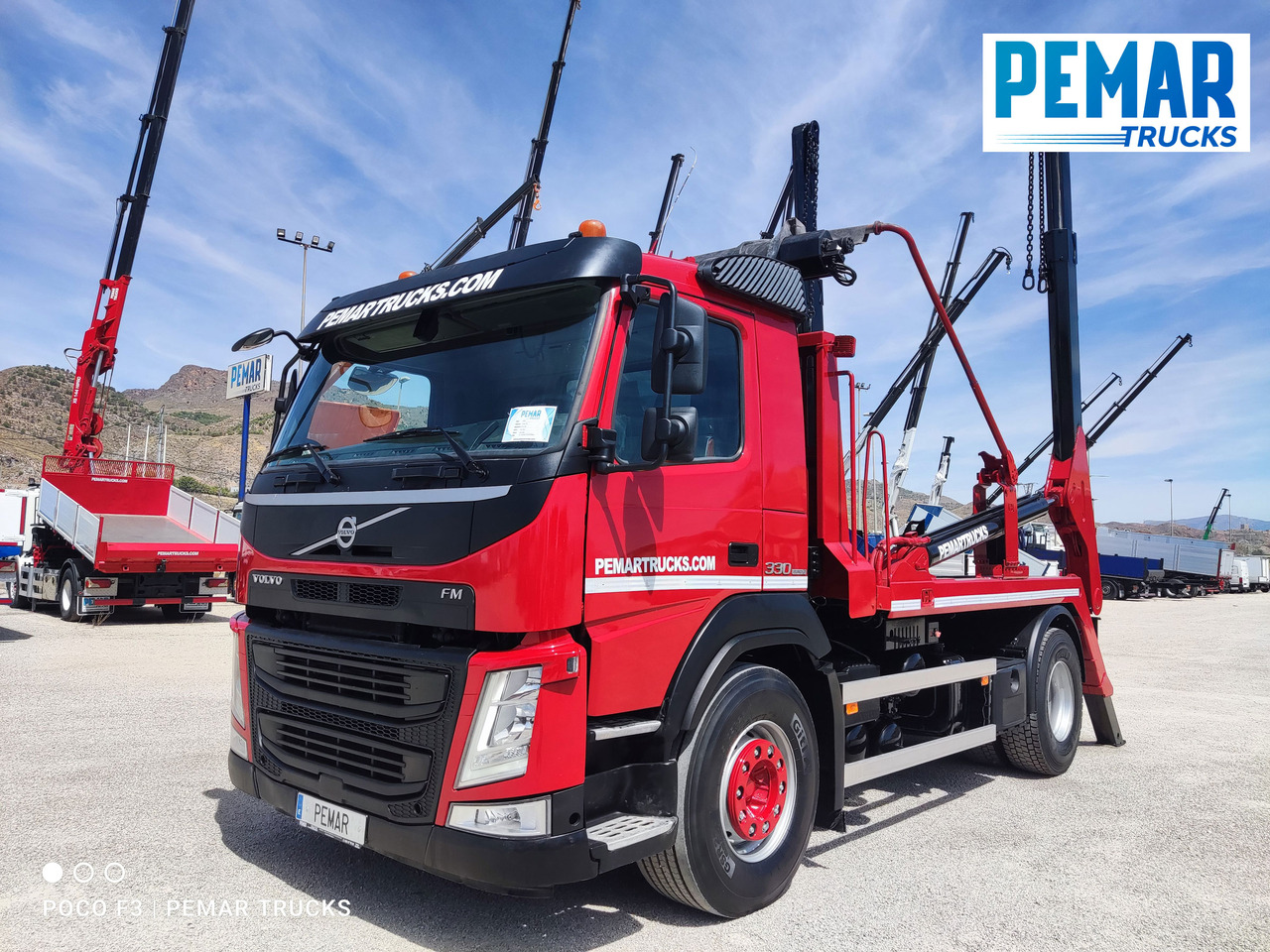 VOLVO FM 330 PORTACONTENEDOR CADENAS 18T - Konténerszállító: 1 kép. VOLVO FM 330 PORTACONTENEDOR CADENAS 18T - Konténerszállító: 1 kép.