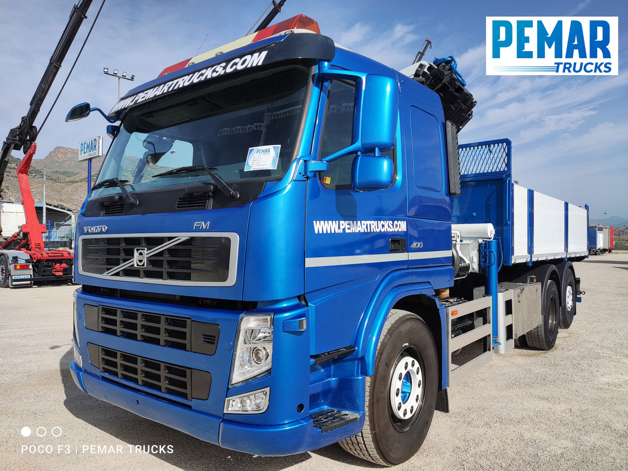 VOLVO FM 400 6X2 GRUA PALFINGER PK 23002 BASCULANTE - Billenőplatós teherautó, Darus autó: 2 kép. VOLVO FM 400 6X2 GRUA PALFINGER PK 23002 BASCULANTE - Billenőplatós teherautó, Darus autó: 2 kép.