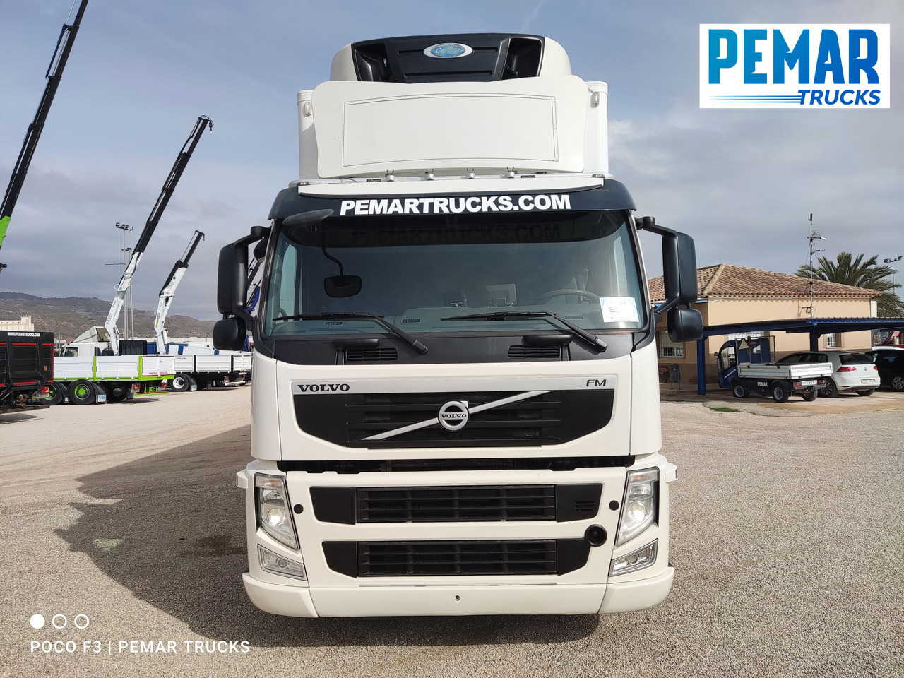 VOLVO FM 410 6X2 FRIGORIFICO - Hűtős teherautó: 2 kép. VOLVO FM 410 6X2 FRIGORIFICO - Hűtős teherautó: 2 kép.